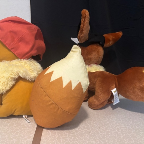 build a bear eevee nba hat/ with matching plush combo! - Picture 5 of 9